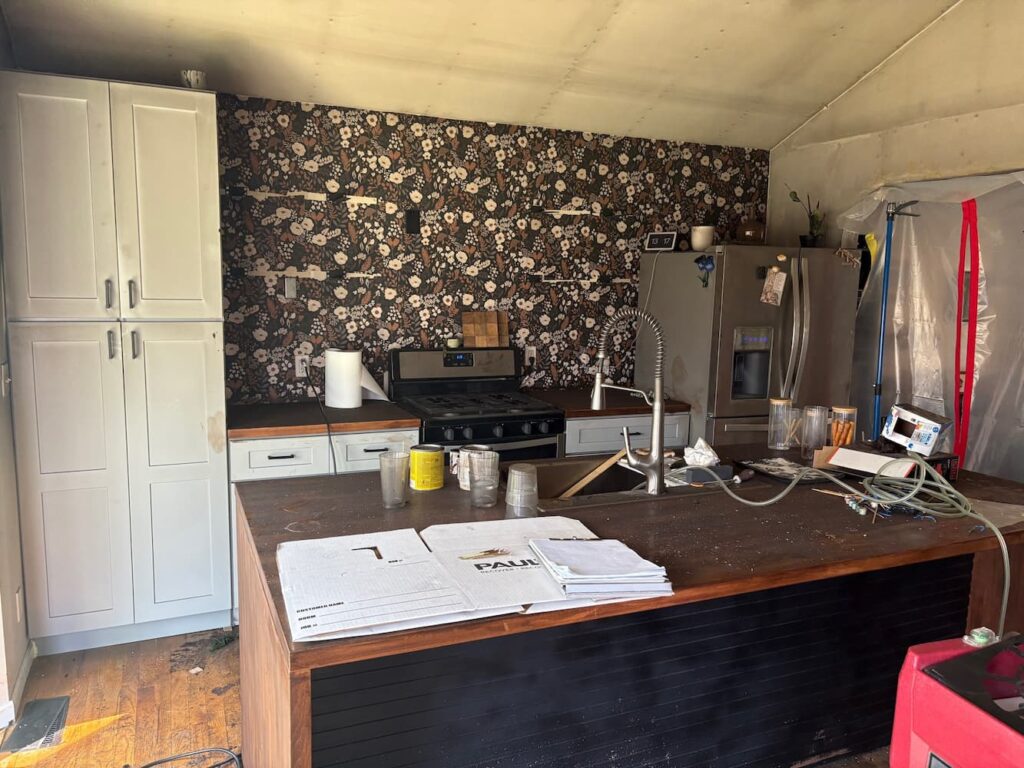 Kitchen before a paul davis restoration