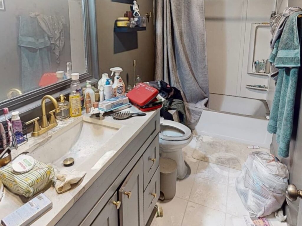 Bathroom before a paul davis restoration